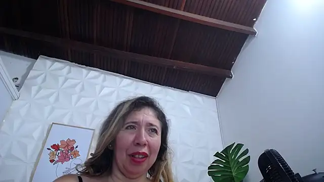 Valentinaa mature online show from 02-19-25, 04:23