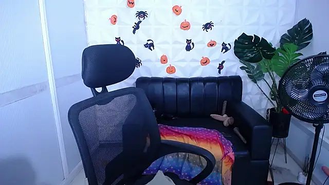 Valentinaa mature online show from 10-10-25, 09:41