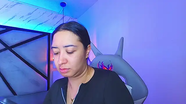 sayumi dirty online show from 04-12-26, 06:24