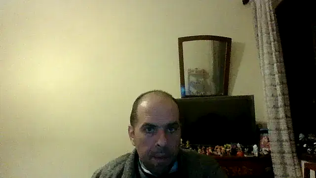 Snapshot of sstrasser chatting on 01-01-25, 11:07 sstrasser online show from 01-01-25, 11:07