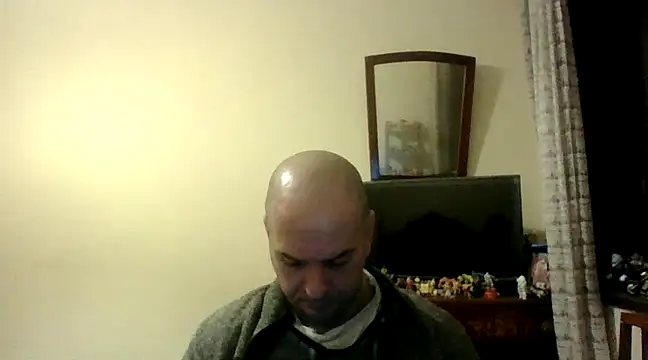 Snapshot of sstrasser chatting on 01-05-25, 11:22 sstrasser online show from 01-05-25, 11:22