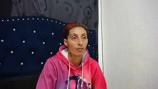 Snapshot of anyu1306 chatting on 12-04-24, 02:09 anyu1306 online show from 12-04-24, 02:09