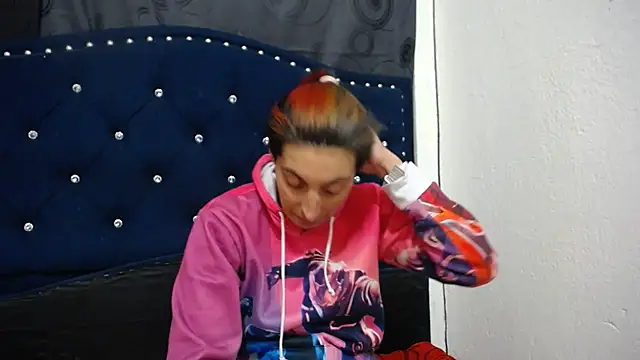 Snapshot of anyu1306 chatting on 01-12-25, 08:14 anyu1306 online show from 01-12-25, 08:14