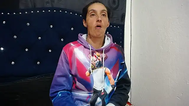 Snapshot of anyu1306 chatting on 01-29-25, 06:33 anyu1306 online show from 01-29-25, 06:33