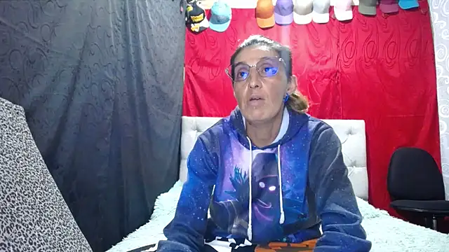 Snapshot of anyu1306 chatting on 12-16-25, 10:59 anyu1306 online show from 12-16-25, 10:59