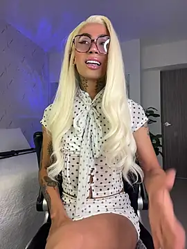 Miss sagitario online show from 05-22-26, 12:00