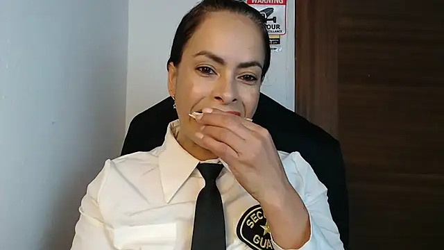 susana07 online show from 04-07-26, 11:10