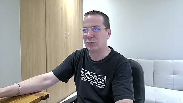 BrettJ81 online show from 03-06-25, 03:13