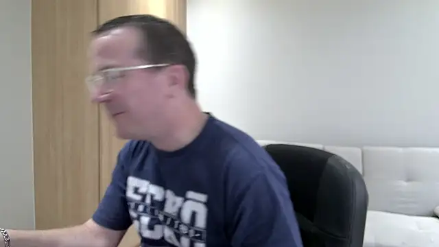 BrettJ81 online show from 10-05-25, 02:04