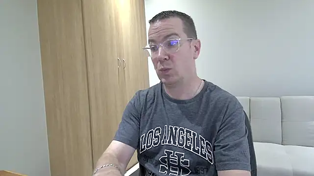 Snapshot of BrettJ81 chatting on 03-25-26, 02:45 BrettJ81 online show from 03-25-26, 02:45