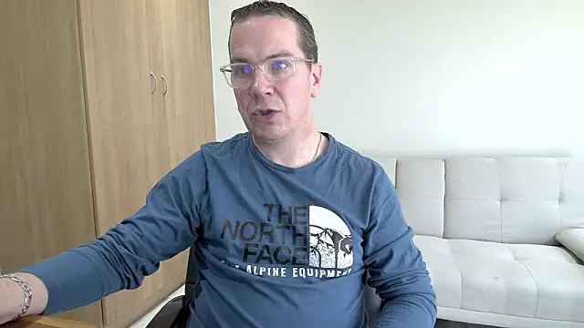 BrettJ81 online show from 05-24-26, 01:49