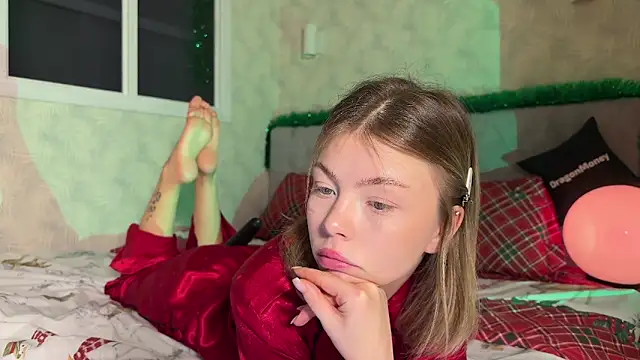 Aliceimhorny online show from 12-26-24, 03:20