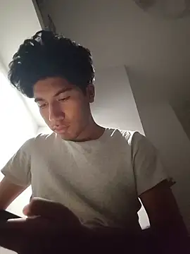 Mangopitudo online show from 11-23-25, 04:45