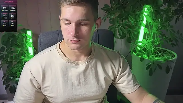 Sweeet  boy online show from 03-09-25, 09:13