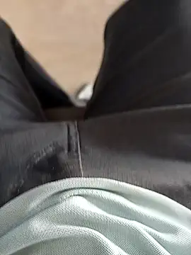 u wan me online show from 03-23-25, 03:10