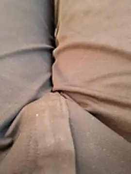 u wan me online show from 10-22-25, 07:41