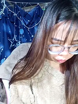   Mai-love19   online show from 11-23-25, 10:42