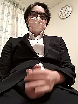 Gakuran0nanist online show from 01-19-26, 08:07