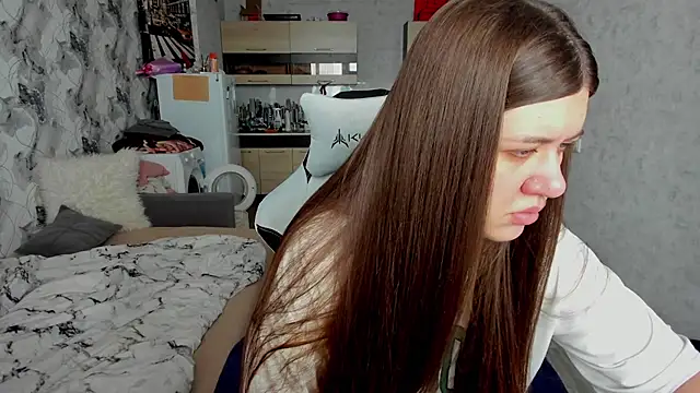 Snapshot of Lis_Kollen chatting on 11-11-25, 08:14 Lis Kollen online show from 11-11-25, 08:14