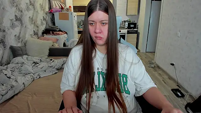 Snapshot of Lis_Kollen chatting on 11-12-25, 09:21 Lis Kollen online show from 11-12-25, 09:21