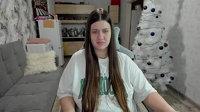 Snapshot of Lis_Kollen chatting on 12-20-25, 03:41 Lis Kollen online show from 12-20-25, 03:41