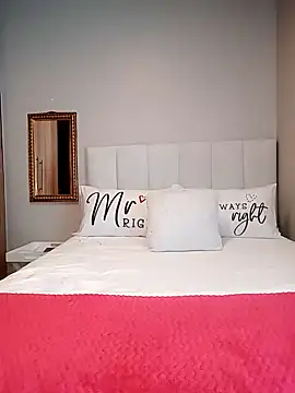 BabySweetDee online show from 12-28-24, 12:03