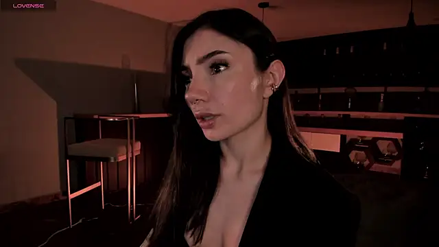 AmyArmstrong online show from 03-13-25, 01:43