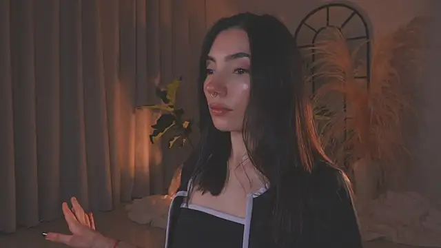 AmyArmstrong online show from 09-25-25, 11:41