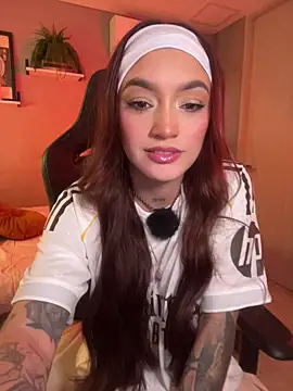 DaniDusan  online show from 03-02-26, 06:15