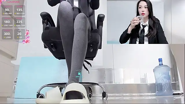 Snapshot of Oo_Kaixin_oO chatting on 01-09-26, 01:41 Oo Kaixin oO online show from 01-09-26, 01:41