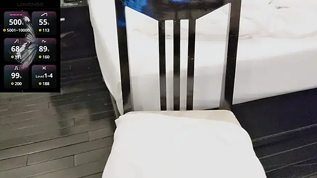 Snapshot of Sophie_Secret chatting on 02-20-25, 10:59 Sophie Secret online show from 02-20-25, 10:59