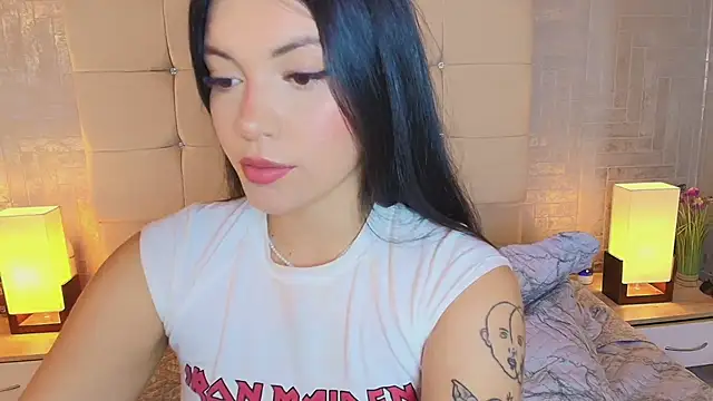 Baby Venuss online show from 01-14-25, 06:13