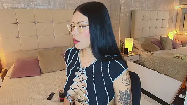 Baby Venuss online show from 03-01-25, 10:02