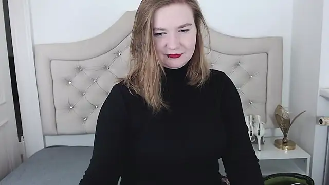 Snapshot of LaraDream chatting on 01-17-25, 08:22 LaraDream online show from 01-17-25, 08:22