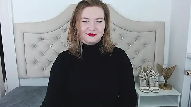 Snapshot of LaraDream chatting on 01-27-25, 06:52 LaraDream online show from 01-27-25, 06:52