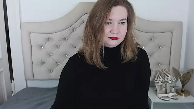 Snapshot of LaraDream chatting on 01-28-25, 10:45 LaraDream online show from 01-28-25, 10:45