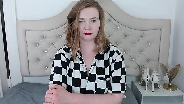 Snapshot of LaraDream chatting on 01-31-25, 12:50 LaraDream online show from 01-31-25, 12:50