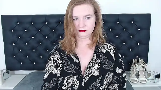Snapshot of LaraDream chatting on 02-20-25, 11:10 LaraDream online show from 02-20-25, 11:10