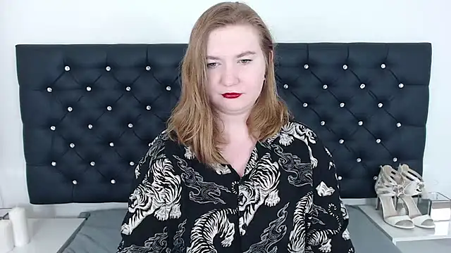 Snapshot of LaraDream chatting on 02-26-25, 08:33 LaraDream online show from 02-26-25, 08:33