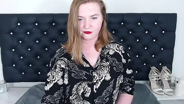 Snapshot of LaraDream chatting on 02-28-25, 01:47 LaraDream online show from 02-28-25, 01:47