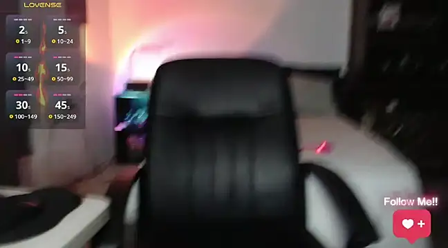 Snapshot of soyelcarlitos_ chatting on 03-22-25, 05:49 soyelcarlitos online show from 03-22-25, 05:49