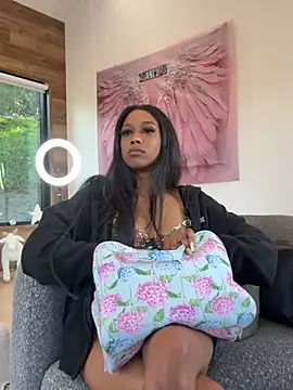 mismialove online show from 02-24-26, 11:58