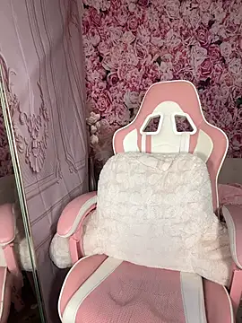 mismialove online show from 03-11-26, 08:09