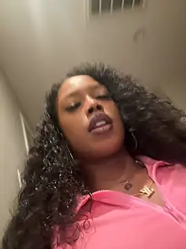 mismialove online show from 05-28-26, 10:23