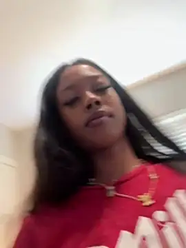 mismialove online show from 06-05-26, 03:07