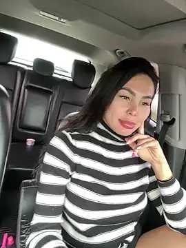 Snapshot of nelumbonucifera chatting on 02-14-25, 12:47 nelumbonucifera online show from 02-14-25, 12:47