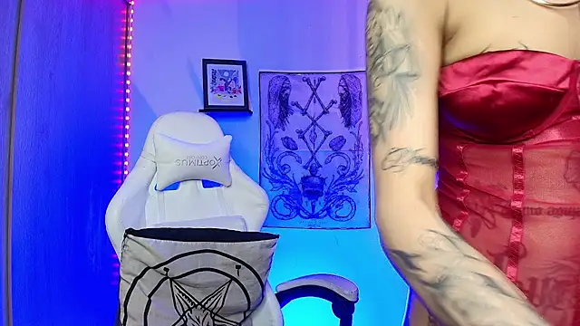 luci fer devil online show from 07-24-26, 06:39