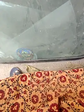 Snapshot of Kolkata___Boy chatting on 02-18-25, 08:27 Kolkata Boy online show from 02-18-25, 08:27