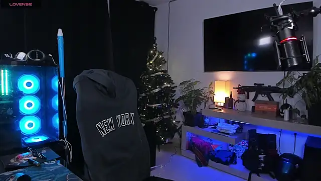 bigryann23 online show from 12-24-24, 04:00