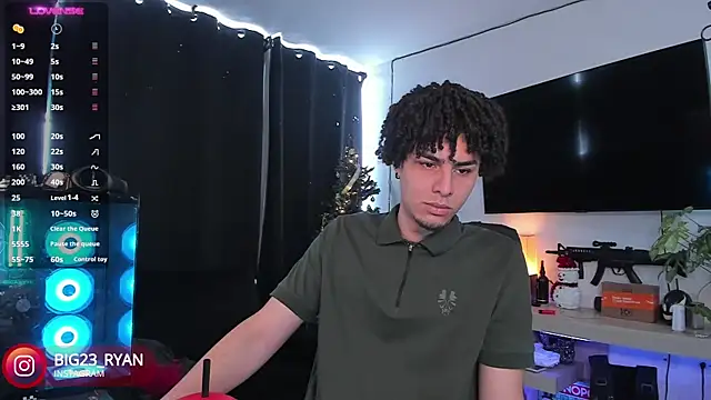 bigryann23 online show from 12-24-24, 04:30